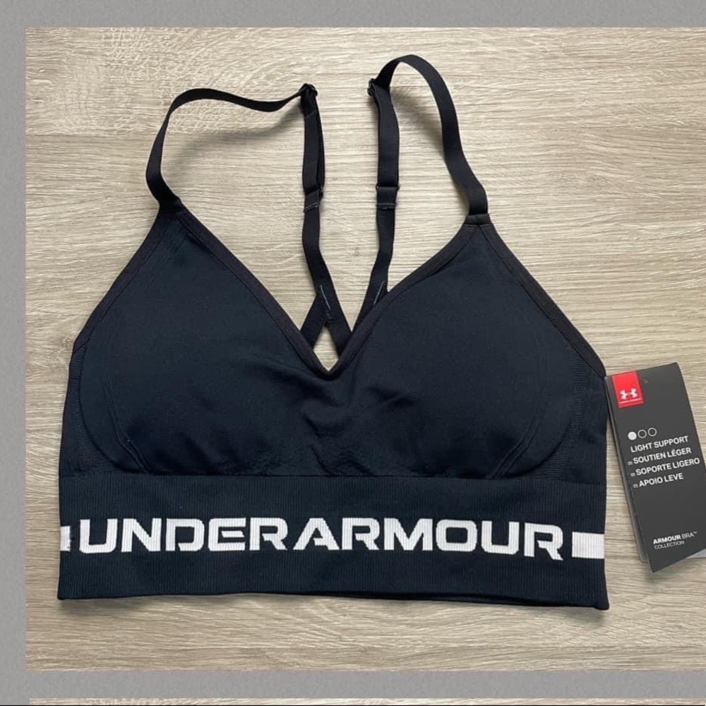 Under Armour Women’s Seamless Sports Bra